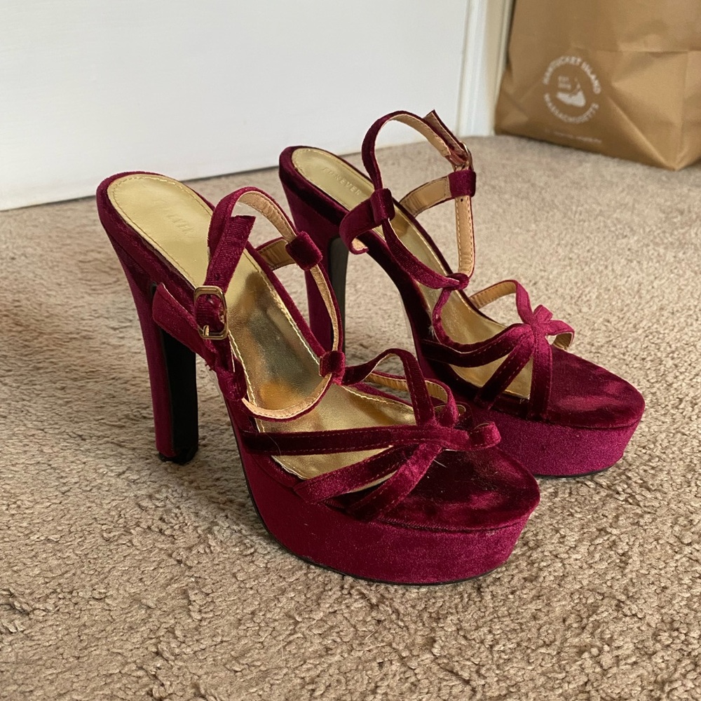 Forever 21 Wine/Purple Velvet Heels